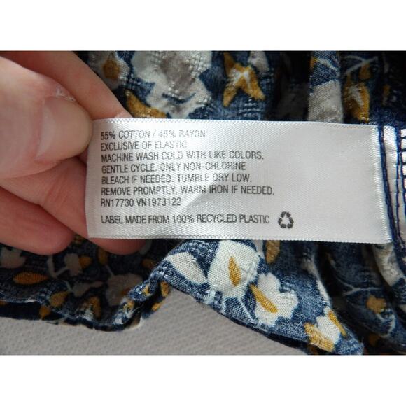 Universal Threads Top Blouse Boho Large Floral Teal Beige Coquette Ruffle - Picture 12 of 13